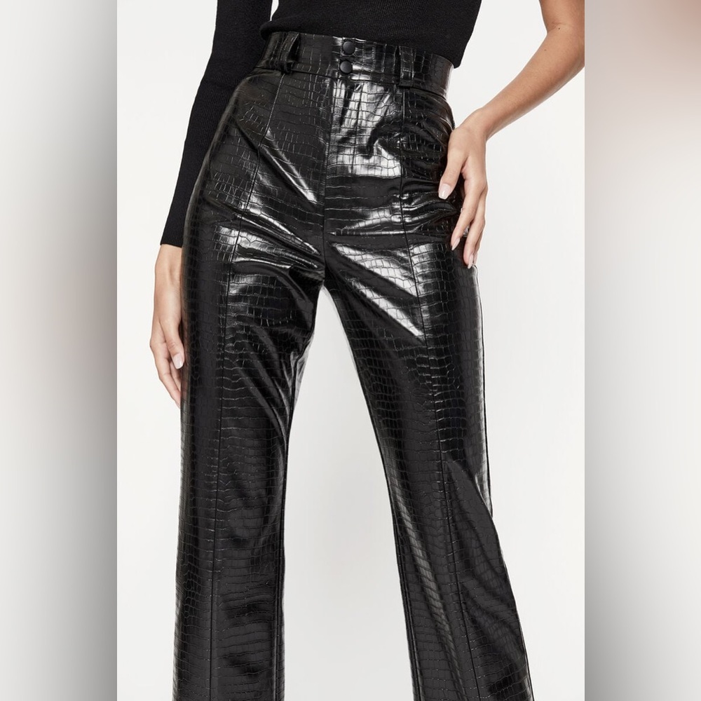 Bardot croc vegan leather pant in croc black-Size 2 NWOT - Picture 3 of 10